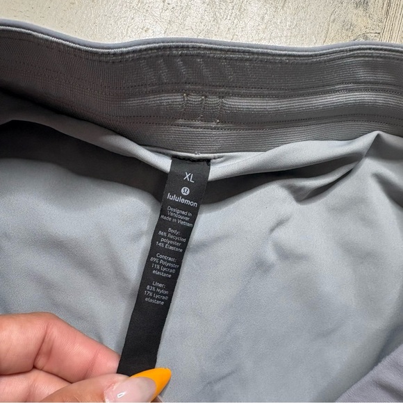 Lululemon x Peloton Men’s Bowline Athletic Shorts Size XL - Picture 6 of 7